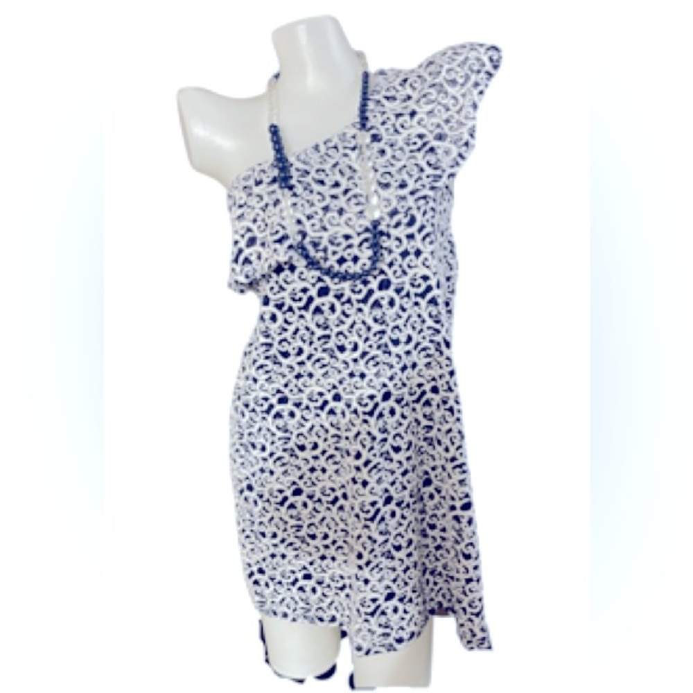 EUC - Womens Dress - Size Large